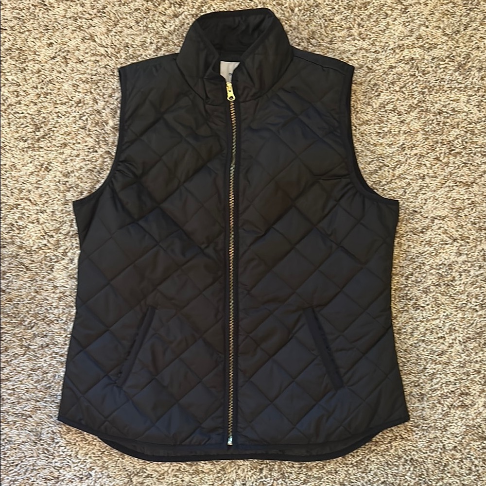Old Navy - Black Quilted Vest